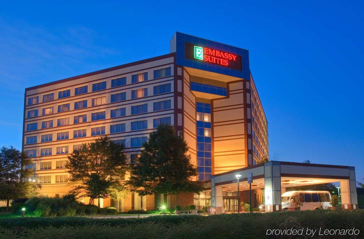 Embassy Suites By Hilton Baltimore At BWI Airport Линтикам Экстерьер фото